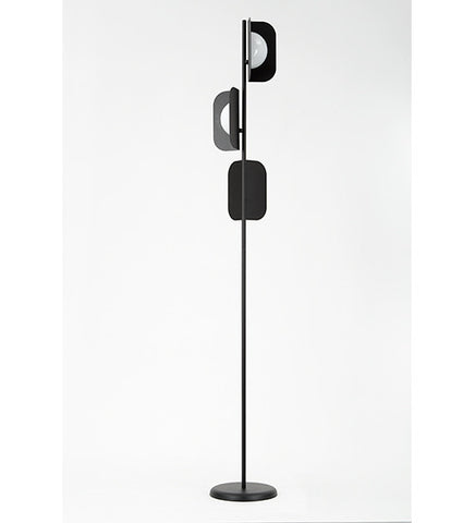 3L FLOOR LAMP WITH WHITE GLASSES