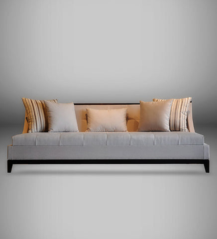 SUBTLE TUFTED SOFA
